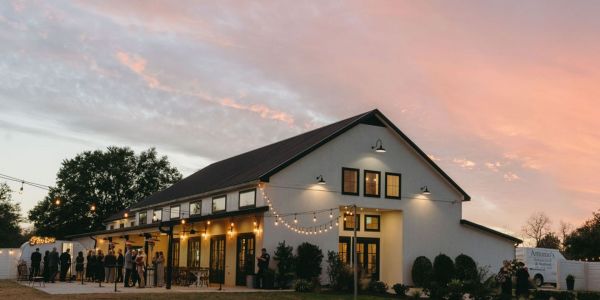 Willowynn Barn 2024 May Wedding Open House